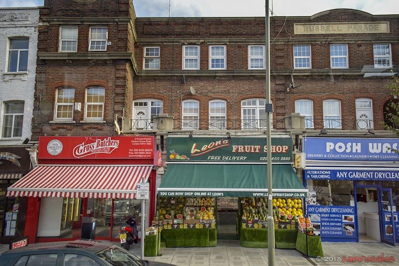 Leon's Fruit Shop