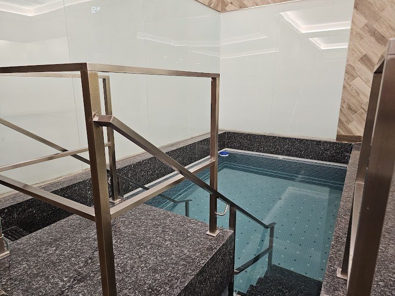 Mikvah Divrei Chaim Of Monsey