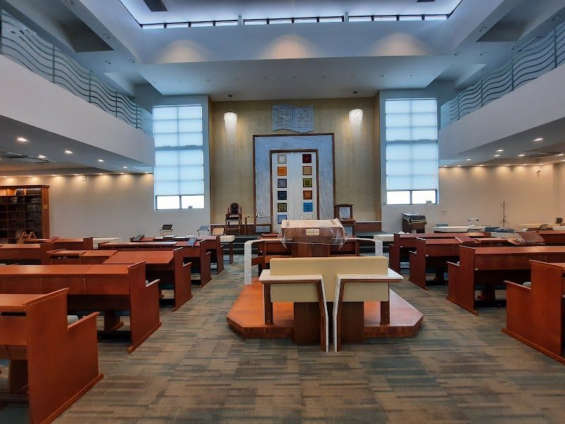 Bais Menachem Chabad of N. Miami Beach