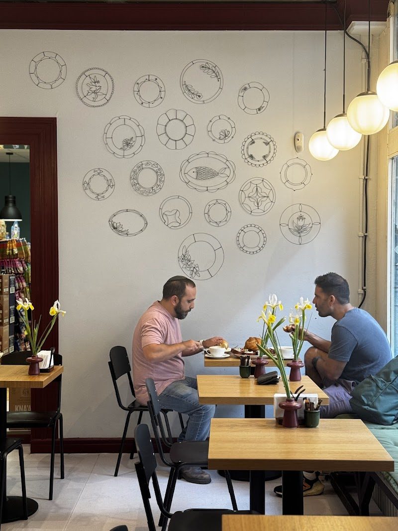 Balaboosta Bakery & Café
