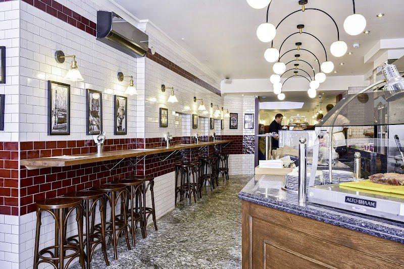 Reubens Cafe & Bakery